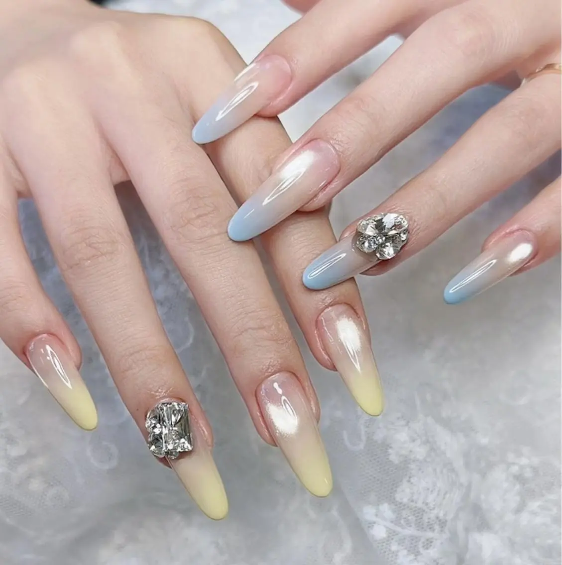 ネイル ハンドネイル Rina スカルプ専門店のネイルデザイン