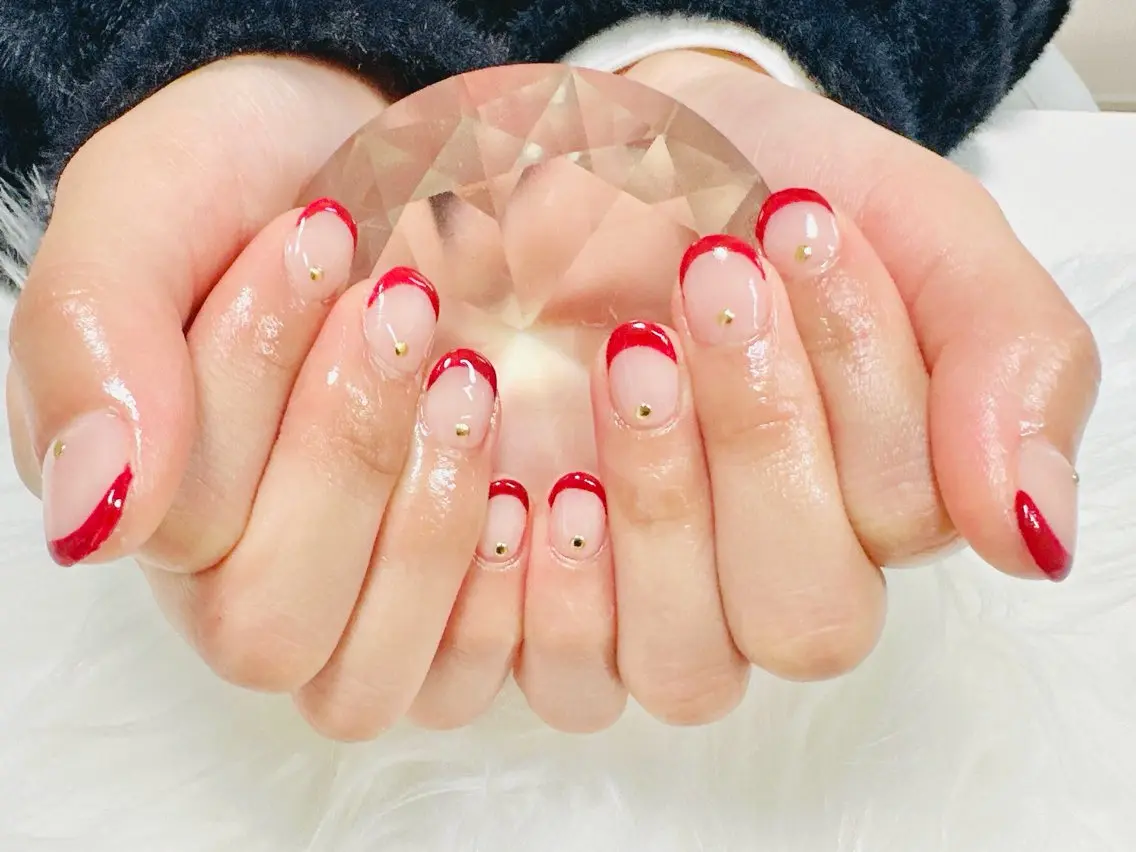 ネイル ボルドー フレンチネイル ゴールド 持ち込み ピンク nailsalon oluoluのネイルデザイン