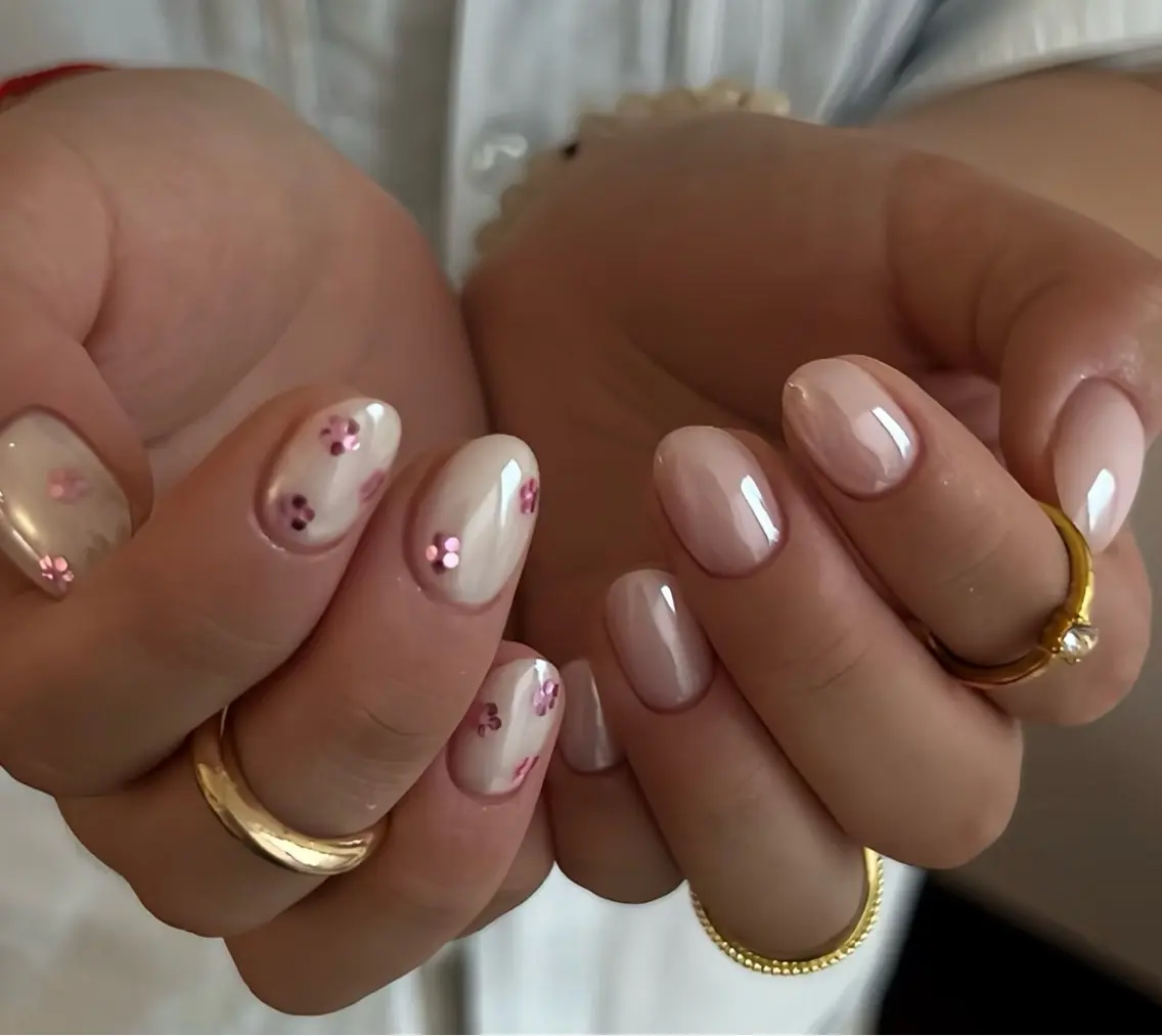 ネイル フットネイル フレンチネイル グラデーション 氷ネイル・うるうるネイル 韓国ネイル ハンドネイル Mixx Nail_ Studioのネイルデザイン