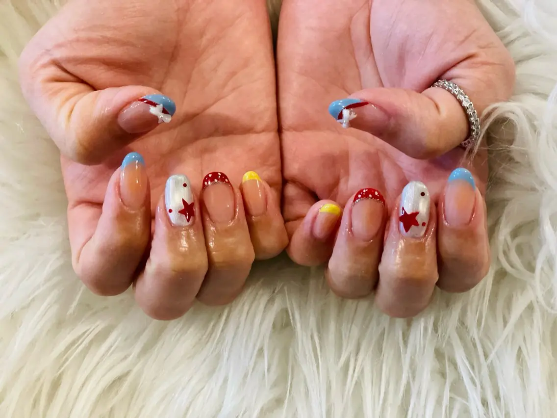 ネイル 持ち込み ハンドネイル 88-nail. AKANEのネイルデザイン