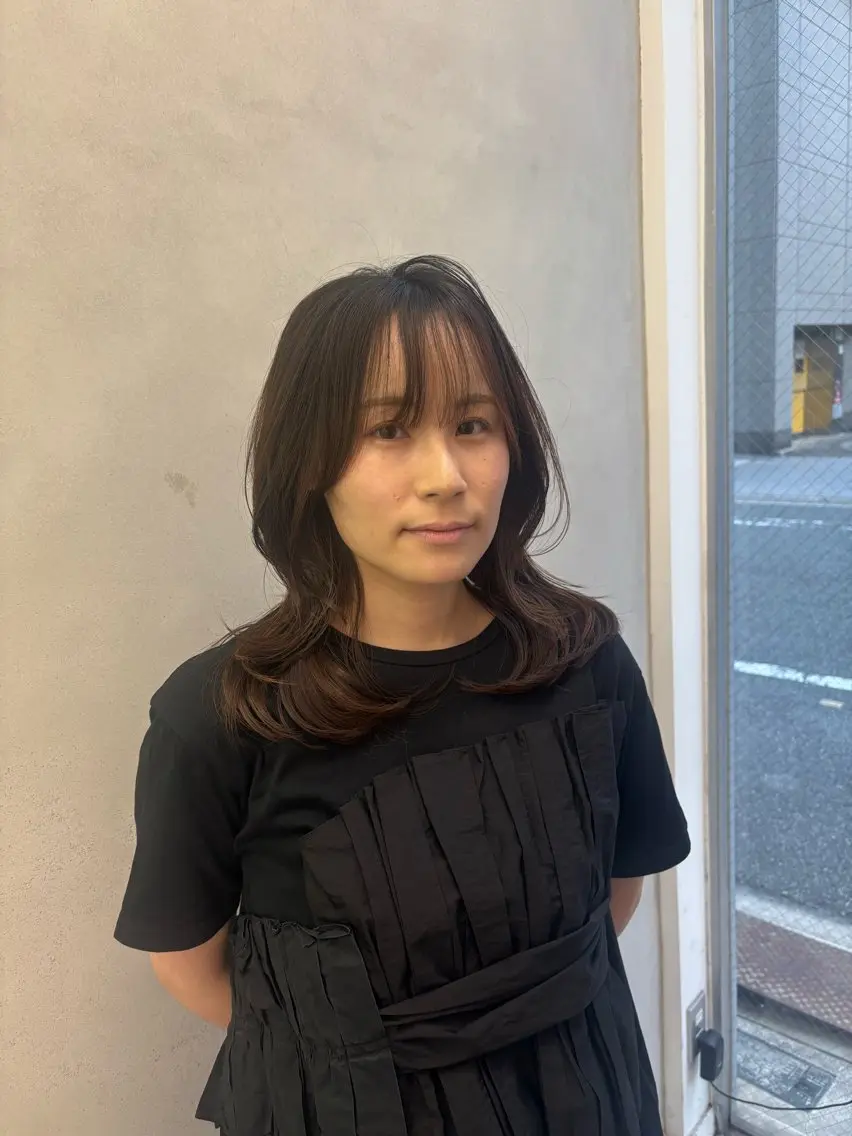 ミディアム レイヤーカット 中田 渚のヘアスタイル
