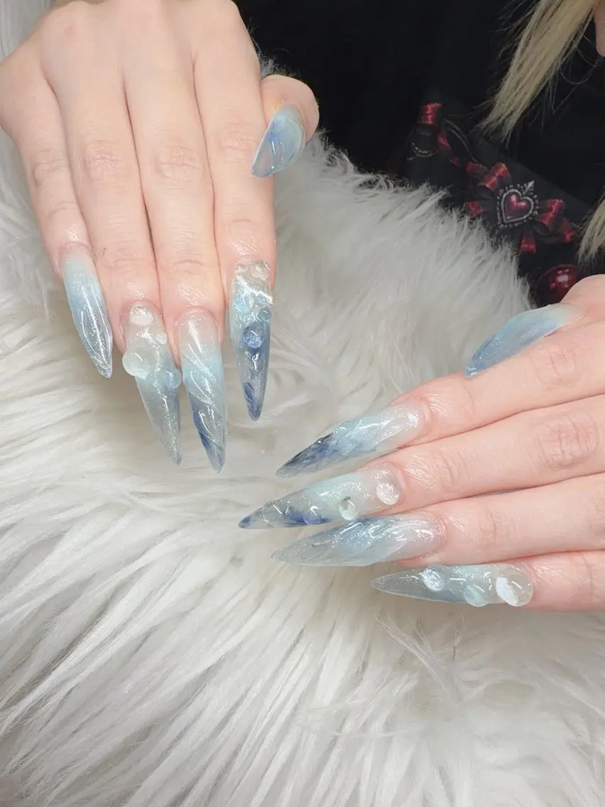 ネイル Lee Nailsのネイルデザイン