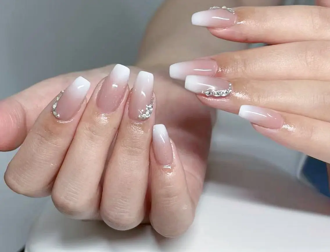 ネイル アートネイル ジェルネイル マグネットネイル Lu nailsalonのネイルデザイン