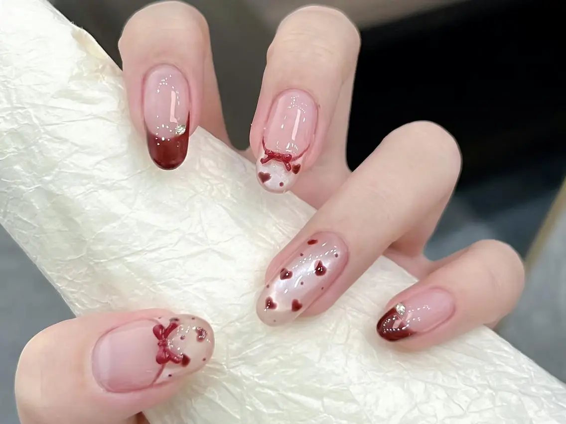 ネイル チークネイル 長さ出し フットネイル フレンチネイル ガラスフレンチ Nikoネイルサロン 本八幡店のネイルデザイン