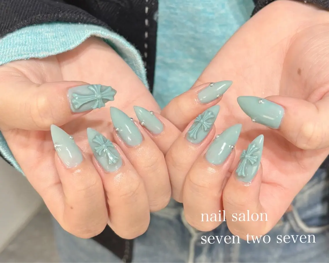 ネイル ハンドネイル 727 nailのネイルデザイン