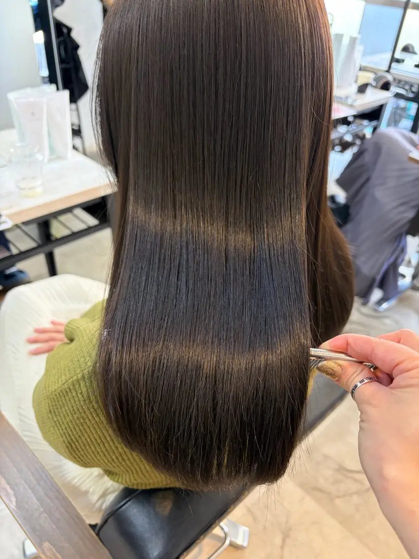 セミロング カラー 🥀韓国ヘア🥀 宮津真菜のヘアスタイル