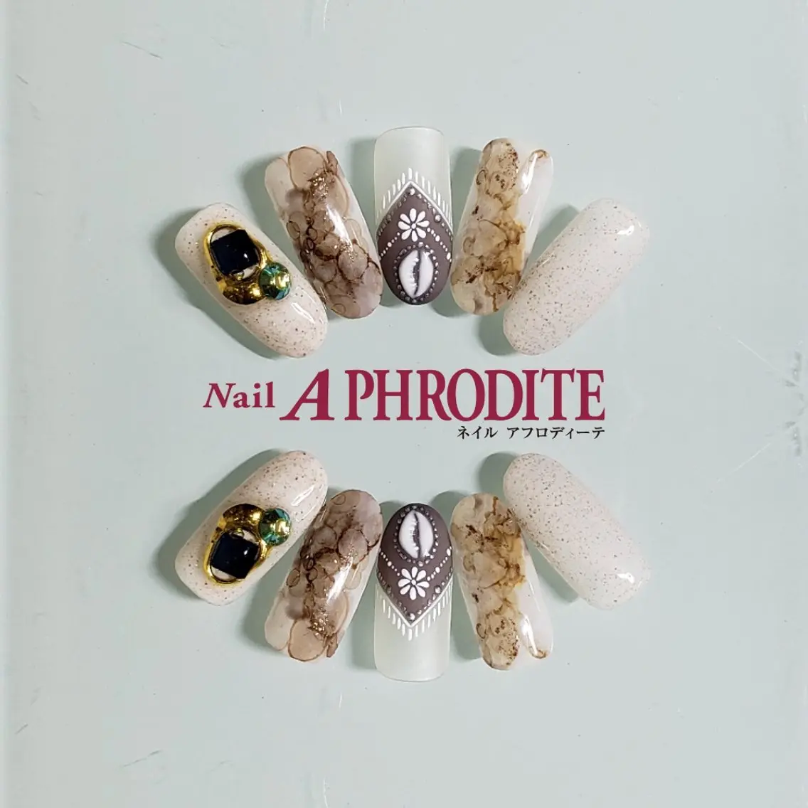 ネイル ジェルネイル ニュアンスネイル スカルプネイル ソフトジェル ネイルチップ ハンドネイル Nail Aphroditeのネイルデザイン