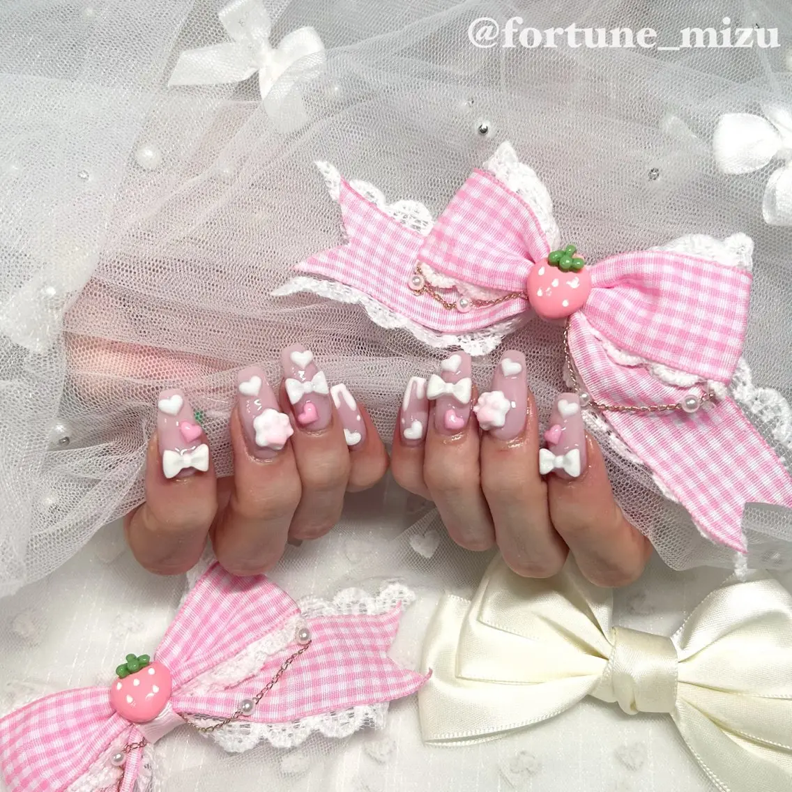 ネイル ハンドネイル 1級ネイリスト🍀 mizu🍀明日空のネイルデザイン