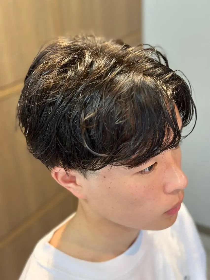 メンズ arika オケシ　リョウダイのヘアスタイル