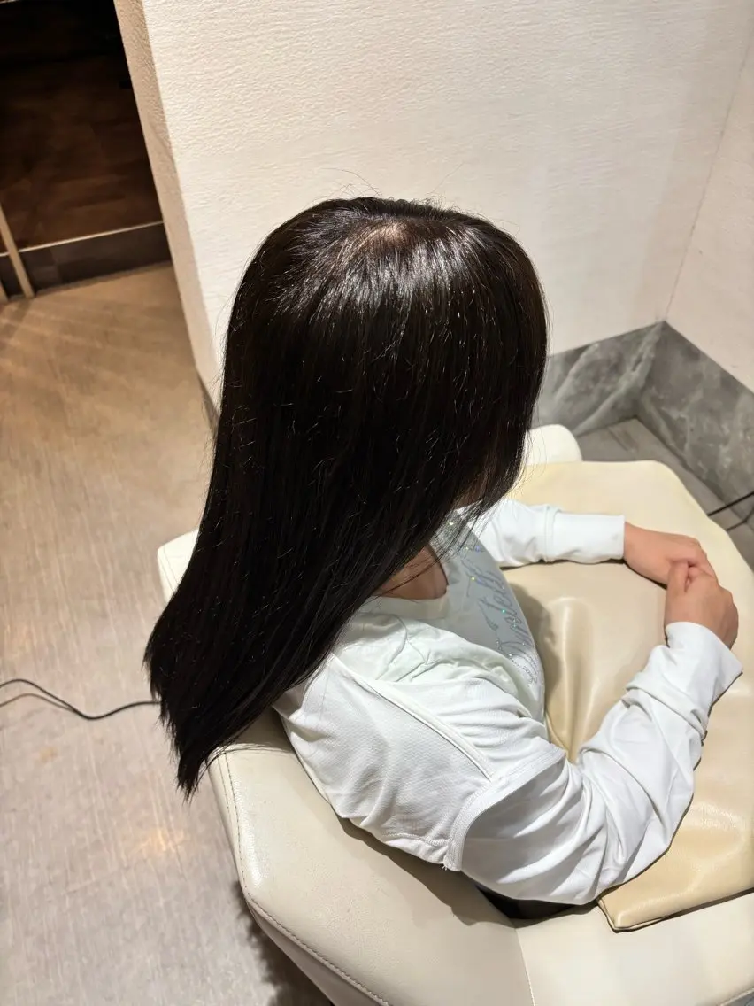 カラー 野田 実希のヘアスタイル