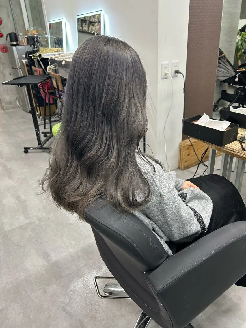 セミロング カラー ヘアカラー トリートメント Acchon/心斎橋 💚ダブルカラーのヘアスタイル