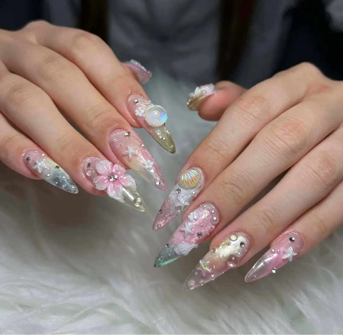ネイル ハンドネイル Rinaky Amee Nailのネイルデザイン