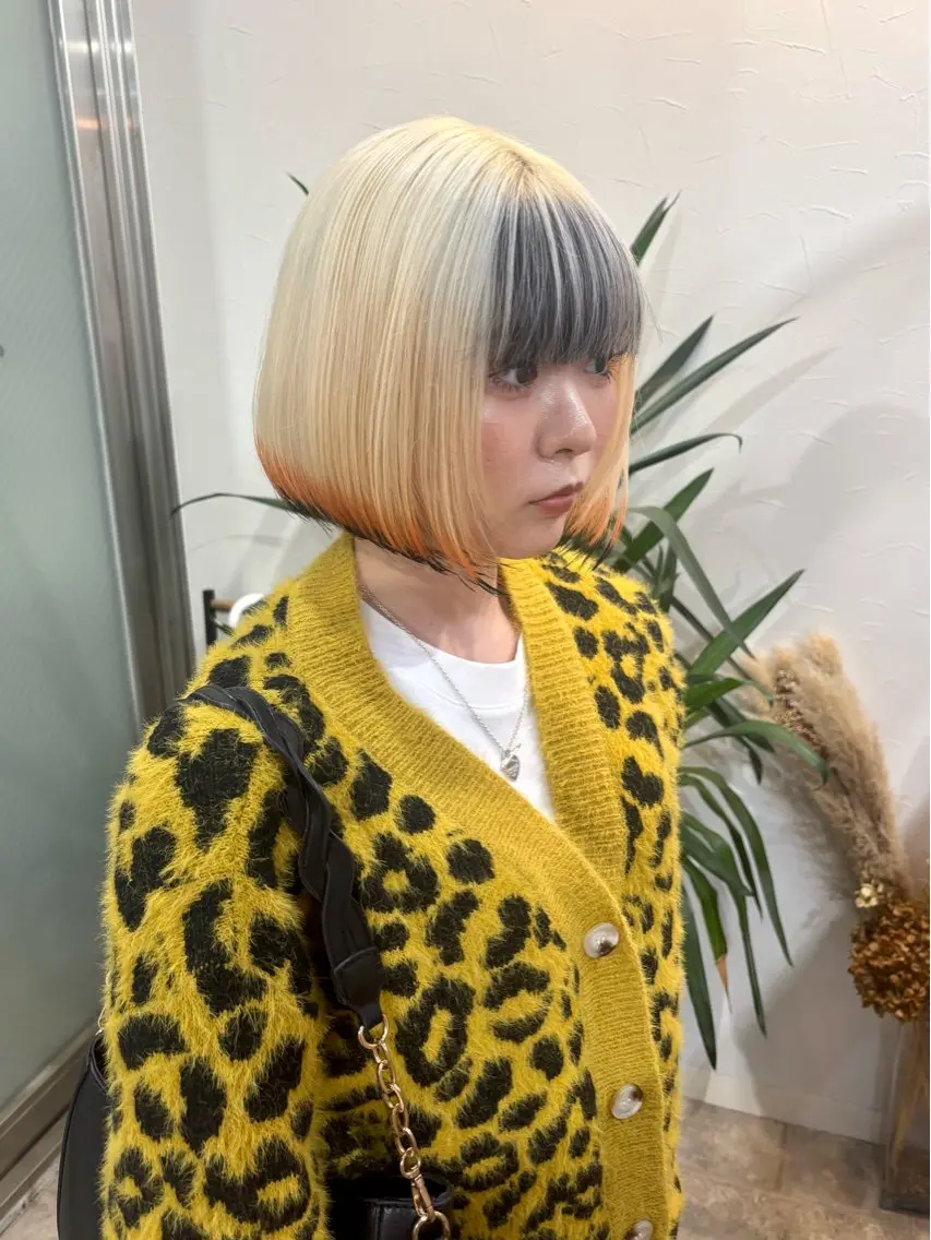ミディアム カラー 黒髪 ブロンド 狐カラー オレンジ ヘアカラー SHOTO ハイトー ン/ブロンドカラーのヘアスタイル
