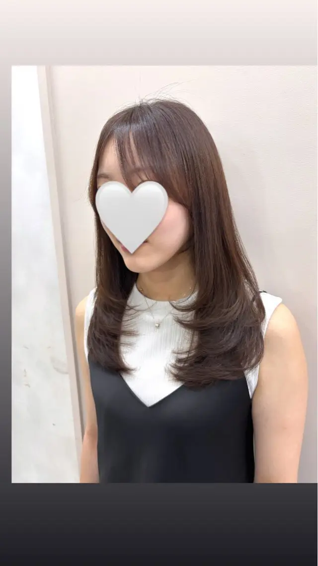 セミロング レイヤーカット コトネ🫧 韓国風レイヤーカットのヘアスタイル