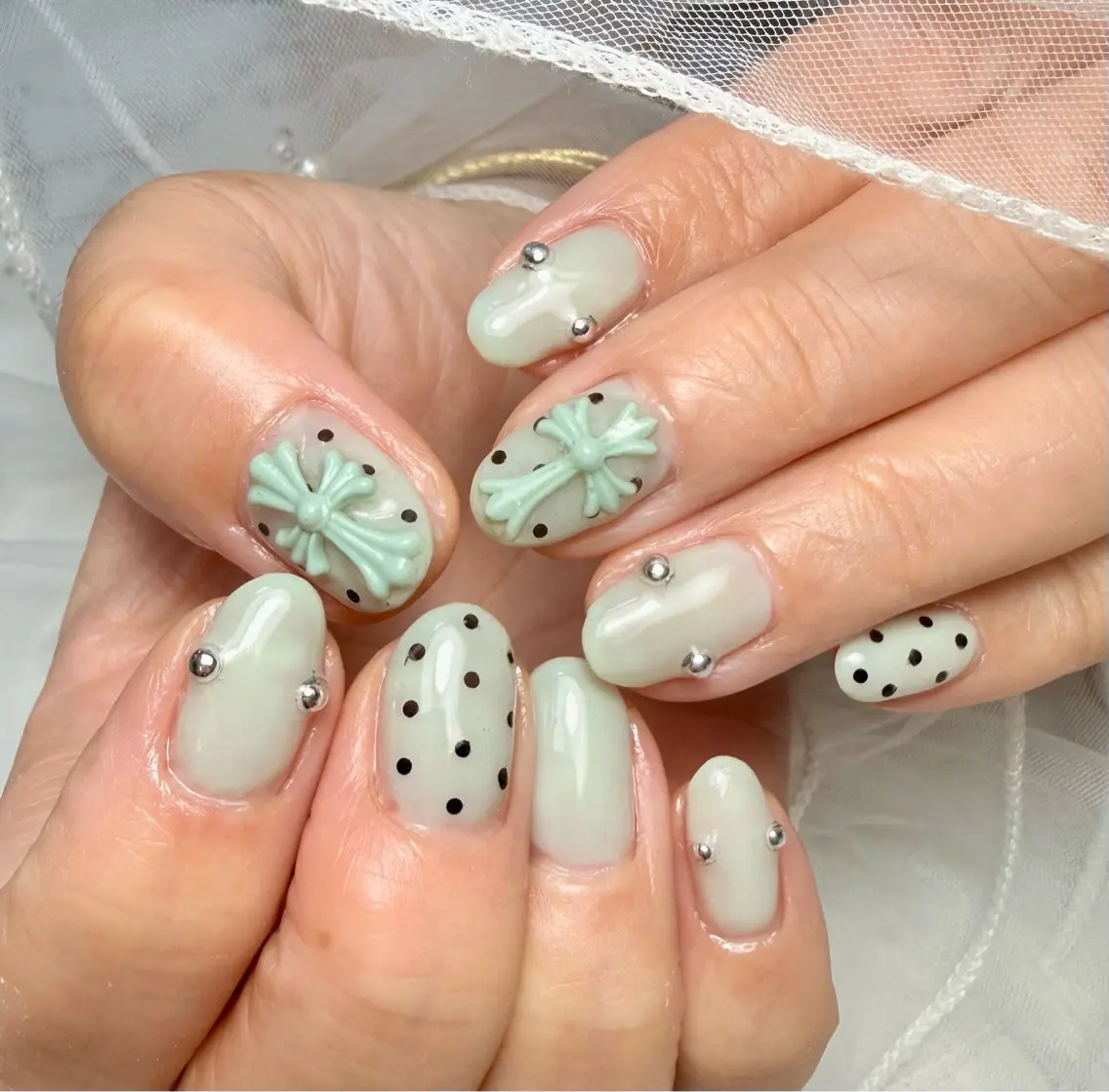 ネイル アニマル柄 アートネイル チークネイル フラッシュネイル フラッシュマグ Mai’s nailのネイルデザイン