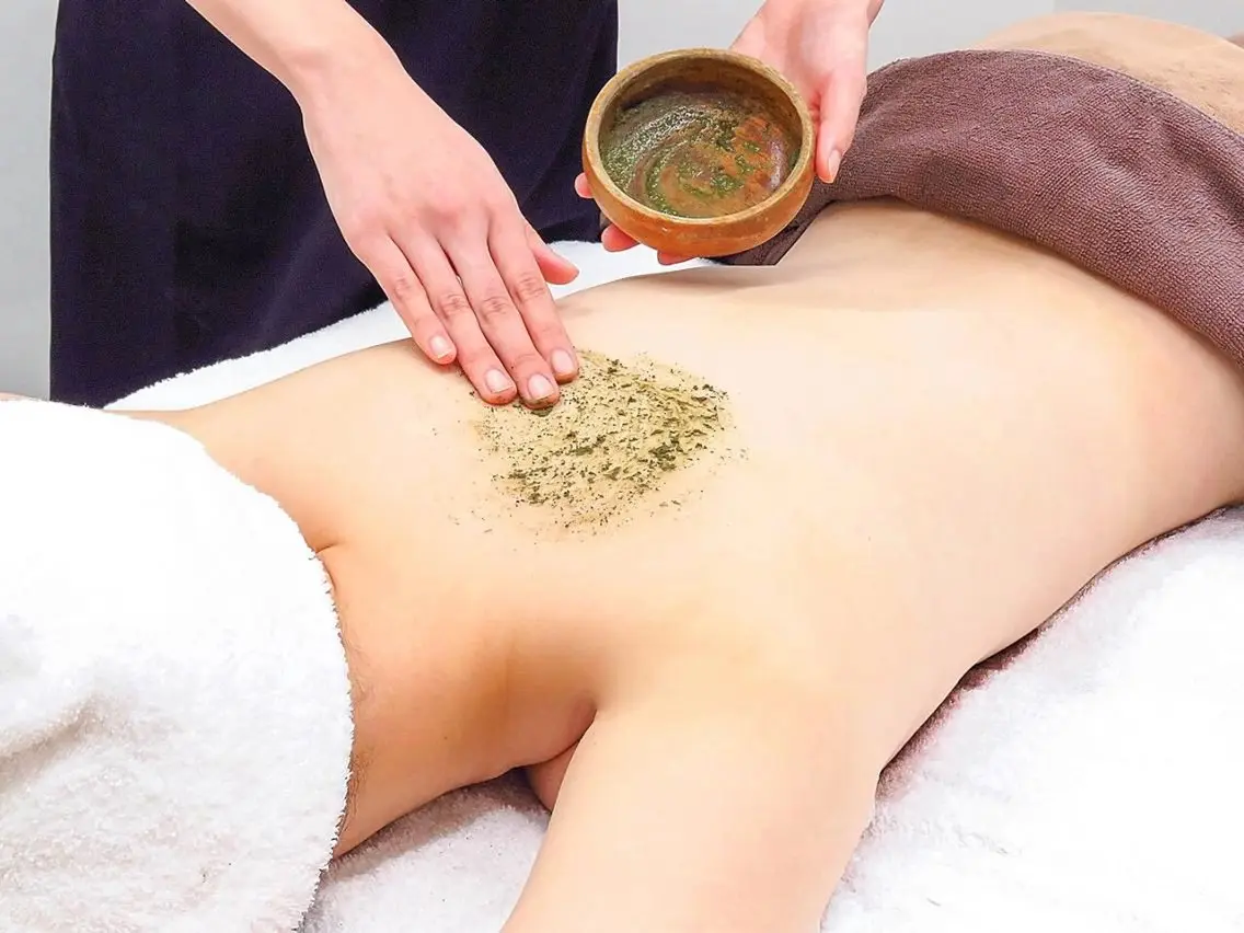 1日２枠限定価格‼️REVIハーブピーリング🌿(BODY)の写真
