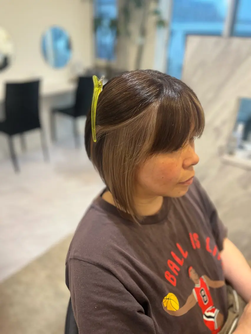 ミディアム カラー ヘアカラー 山内 心春のヘアスタイル