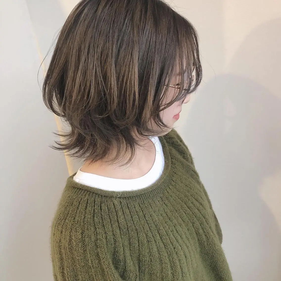 ショート カラー グレージュ ショートヘア ウルフカット カラーパティシエ facce🌼ikoのヘアスタイル