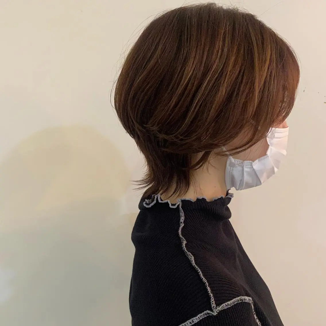 ショート カラー ヘアアレンジ メンズ キッズ 透明感カラー Lisa 海外風スパイラルのヘアスタイル