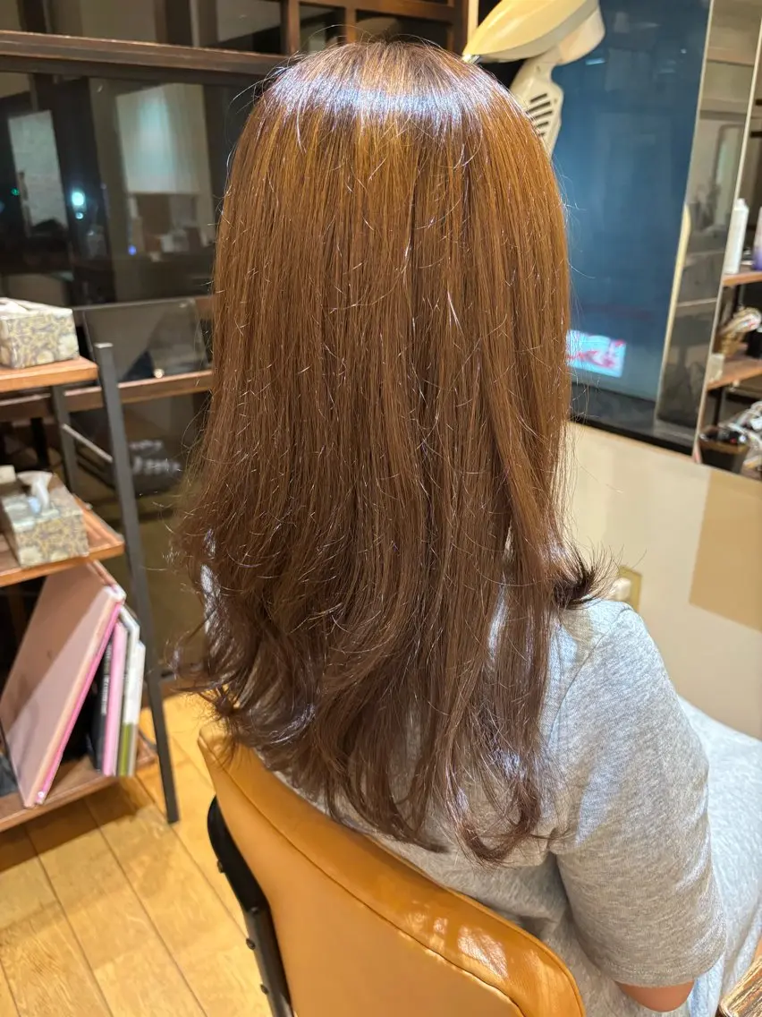 ロング カラー カット ヘアカラー おもだか　がく /横須賀中央のヘアスタイル