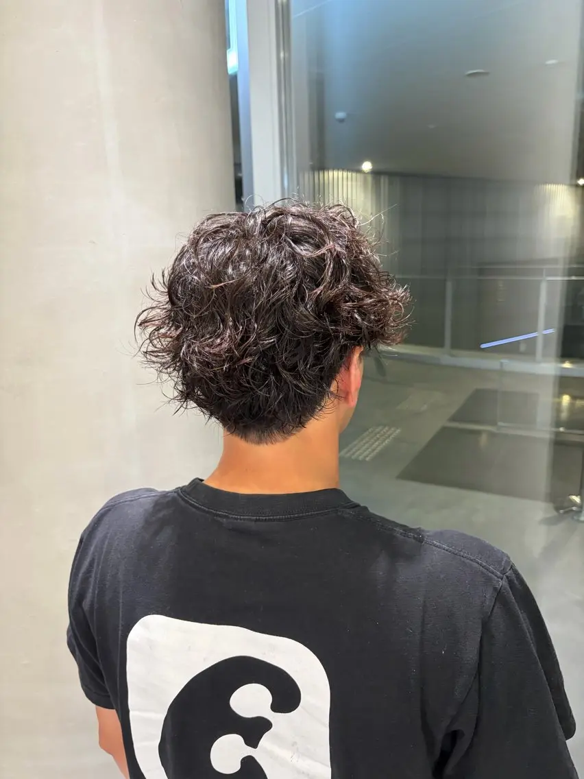 パーマ メンズ メンズパーマ カット パーマ MINENO🌼 似合わせ⭐️カットのヘアスタイル