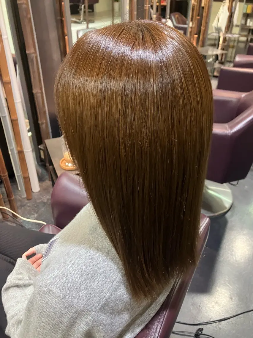 カラー ベージュカラー イルミナカラー イエローカラー CUT純 キリナのヘアスタイル