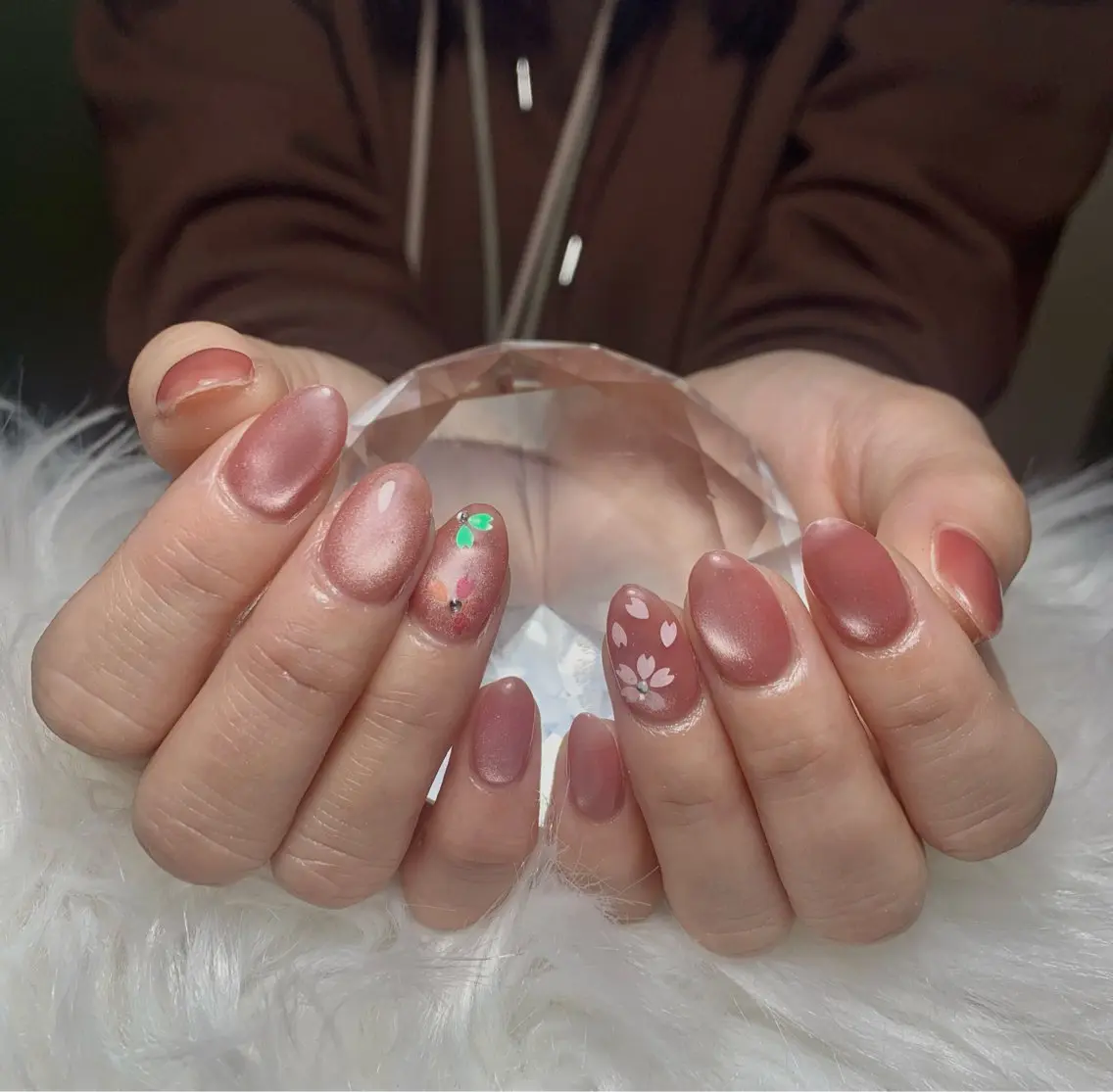 ネイル アートネイル オーロラネイル チークネイル 長さ出し フットネイル ハンドネイル 銀河_ Chan nailsのネイルデザイン