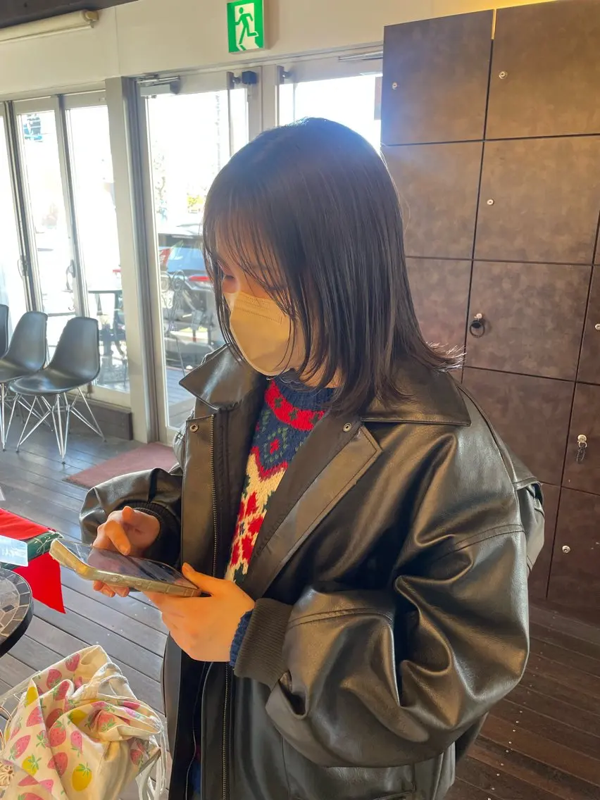 ミディアム カラー 🤎韓国ヘア ベージュ まゆか🤎のヘアスタイル