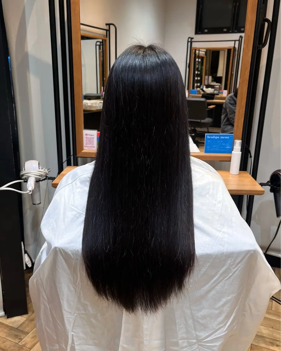 ロング 縮毛矯正 トリートメント 🪽MiYU🪽 艶カラー⁎⁺˳✧のヘアスタイル