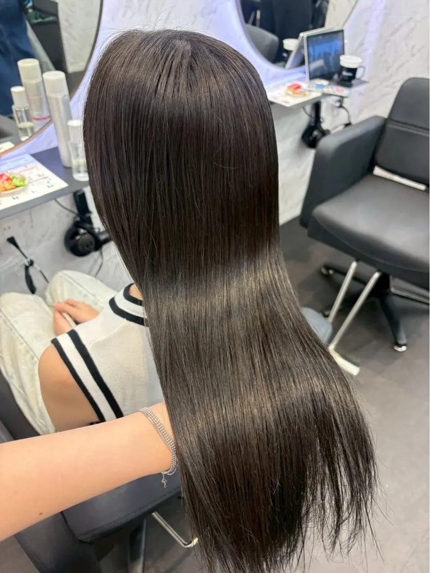 カラー ヘアカラー 💎LEON💎 Cut¥1100‼️のヘアスタイル