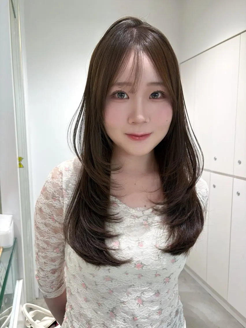 ロング カラー カット ヘアカラー トリートメント 優姫/韓国レイヤー /透明感カラーのヘアスタイル