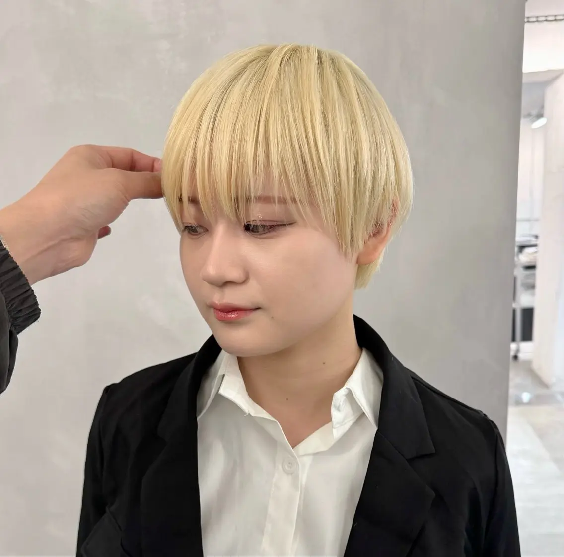 ショート ボブ 髪質改善 レイヤーカット ショートヘア カット ヘアカラー トリートメント カット特化 /BLUET/新宿のヘアスタイル