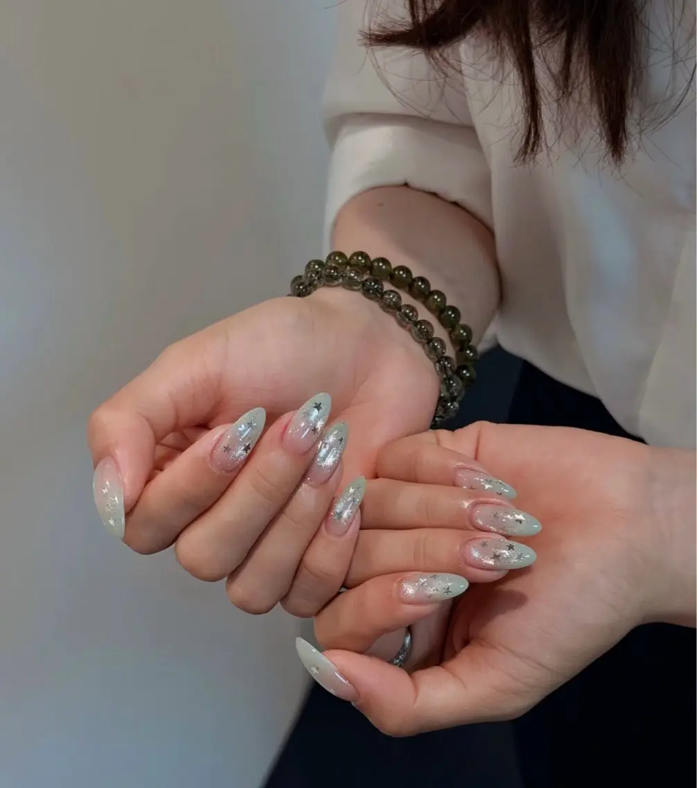 ネイル オーロラネイル チークネイル 成人式 長さ出し ジェルネイル ハンドネイル YUYI.nail salonのネイルデザイン