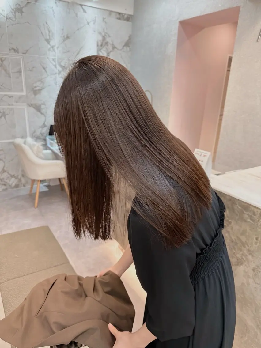 カラー 縮毛矯正 トリートメント 上品な透明感カラー 🫧renのヘアスタイル
