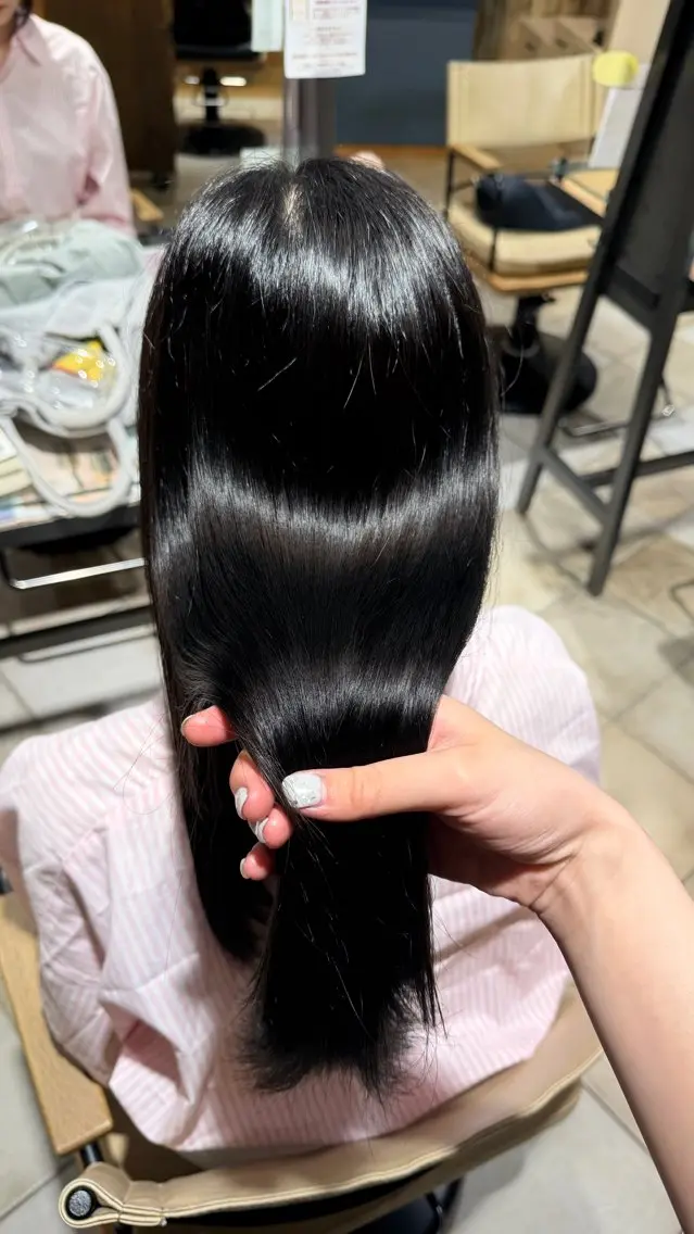 カラー 透明感カラー ROA / rio໒꒱· ﾟのヘアスタイル