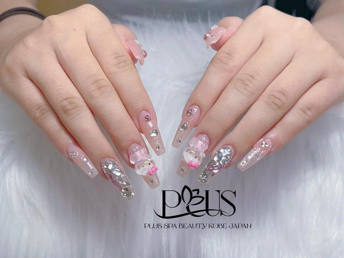 ネイル PLUSSPA HOANGのネイルデザイン