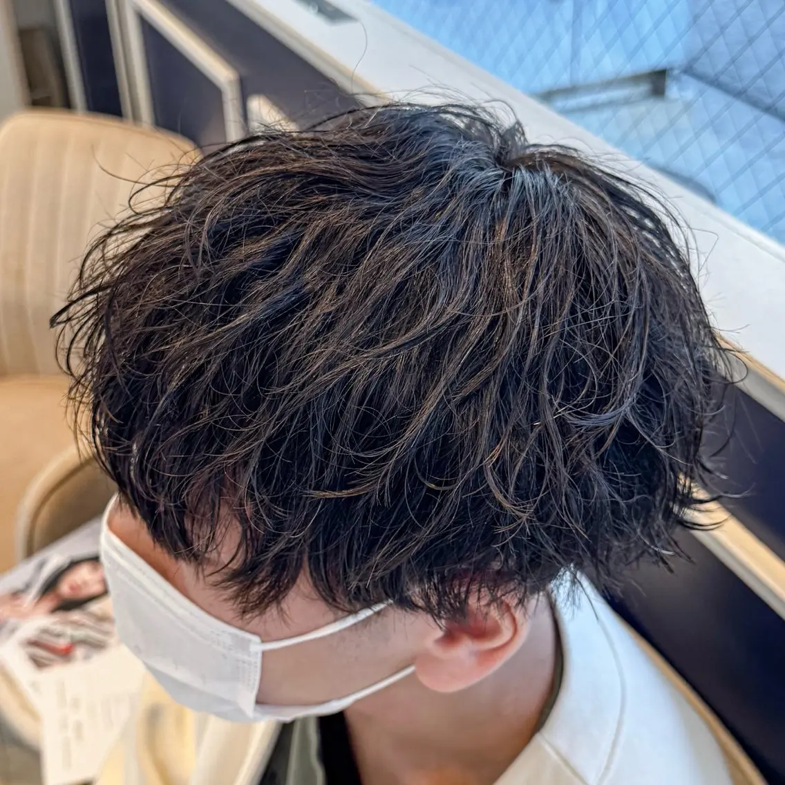 ショート パーマ メンズ 波巻きパーマ カット 吉田 新平のヘアスタイル