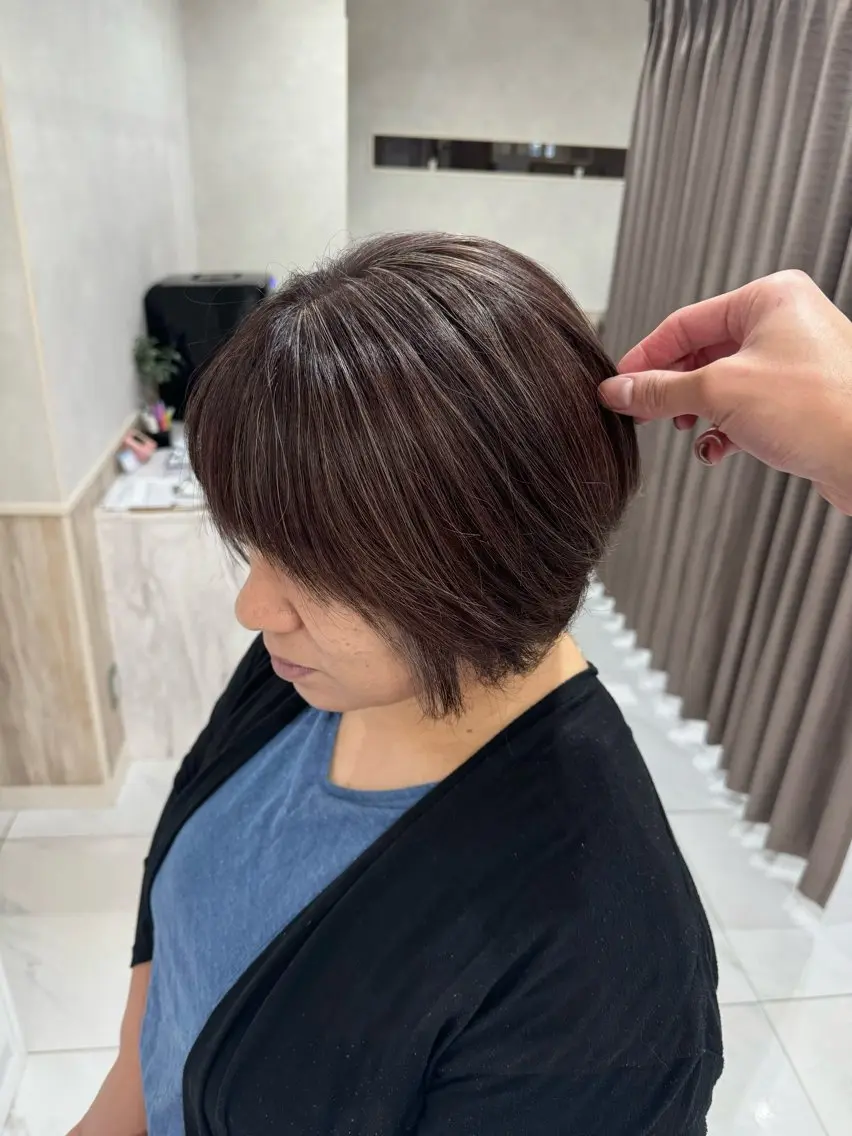 ショート カラー ベージュカラー ブリーチ ケアブリーチ グレージュ ハイライトカラー グランデュール焼津 SEIRYU🐉のヘアスタイル