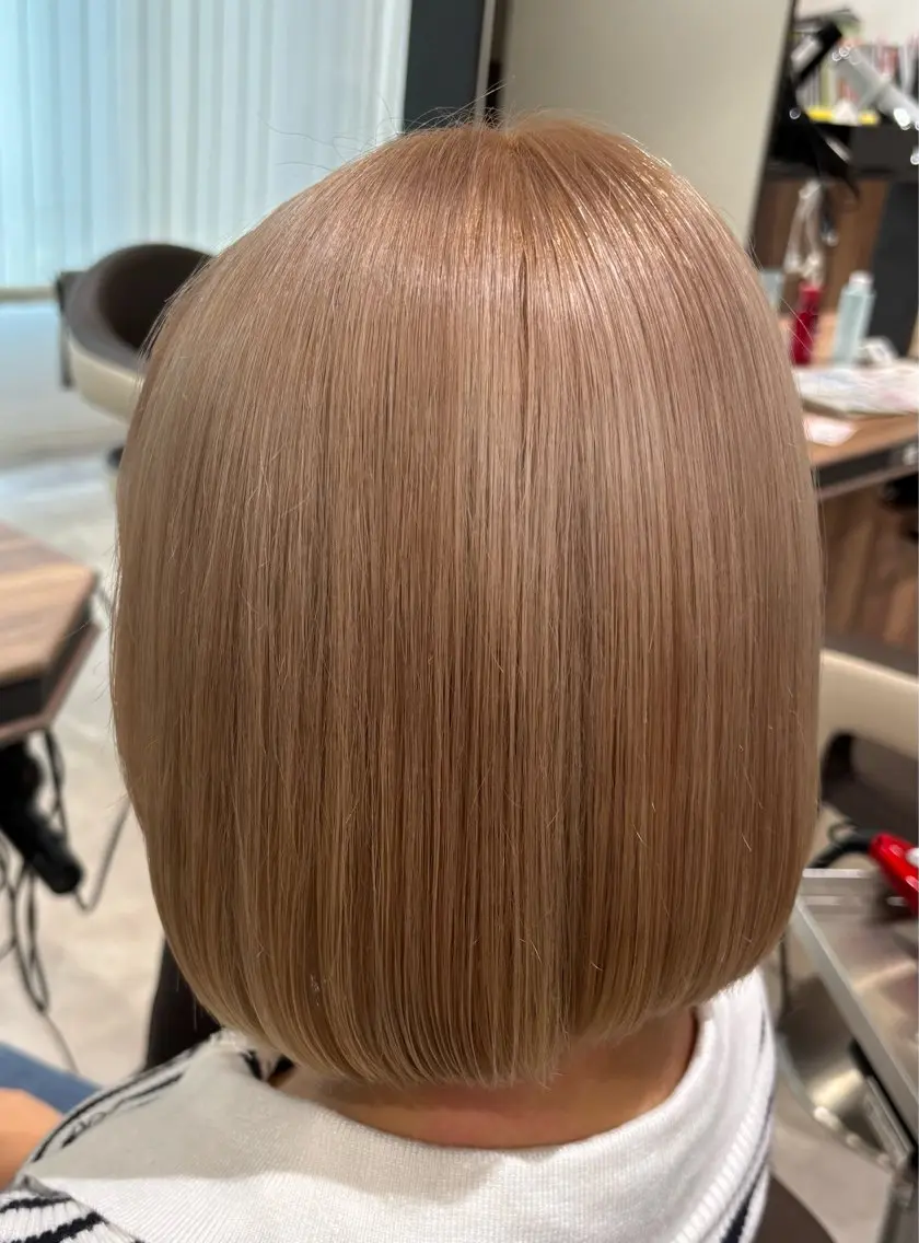 ショート カット ヘアカラー 山田 悠朱里のヘアスタイル