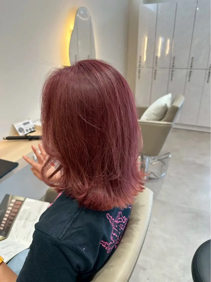 ミディアム 🩵透明感カラー🩵 TOMOのヘアスタイル