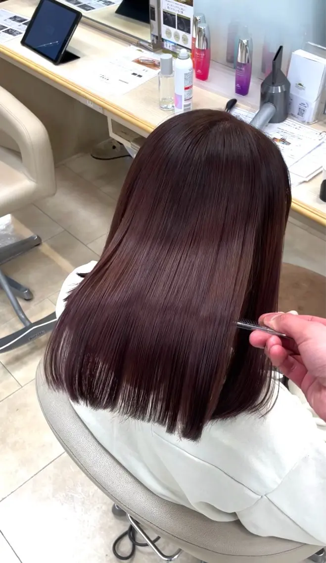 セミロング カラー シャドウパーマ／骨格 矯正カット　トモキのヘアスタイル