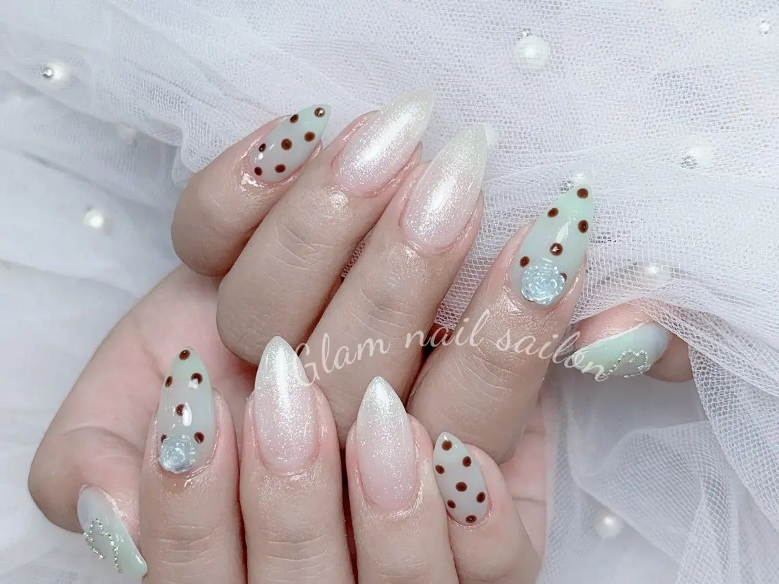 ネイル ハンドネイル エツメ💅 長さ出し🎀デザインのネイルデザイン