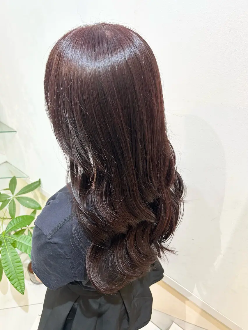 セミロング カラー ブラウンカラー ピンクカラー ピンクブラウン イシイ シオリのヘアスタイル