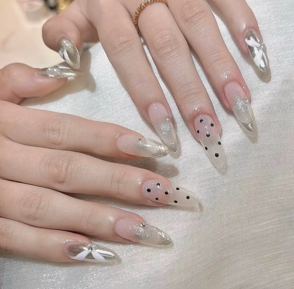 ネイル チークネイル 長さ出し フレンチネイル ガーリー 韓国ネイル sun nail池袋 モデル募集のネイルデザイン
