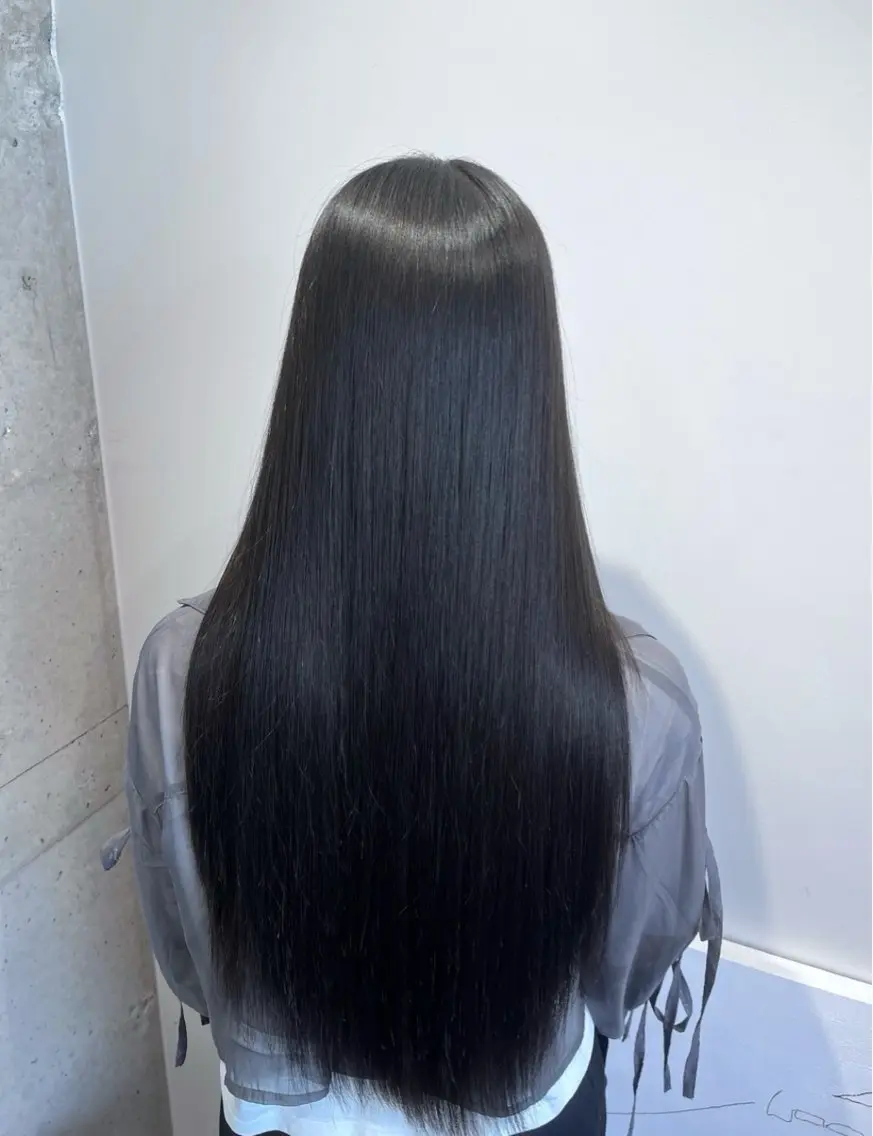 ロング カラー カット 縮毛矯正 トリートメント newi 天王寺 🪐airiのヘアスタイル