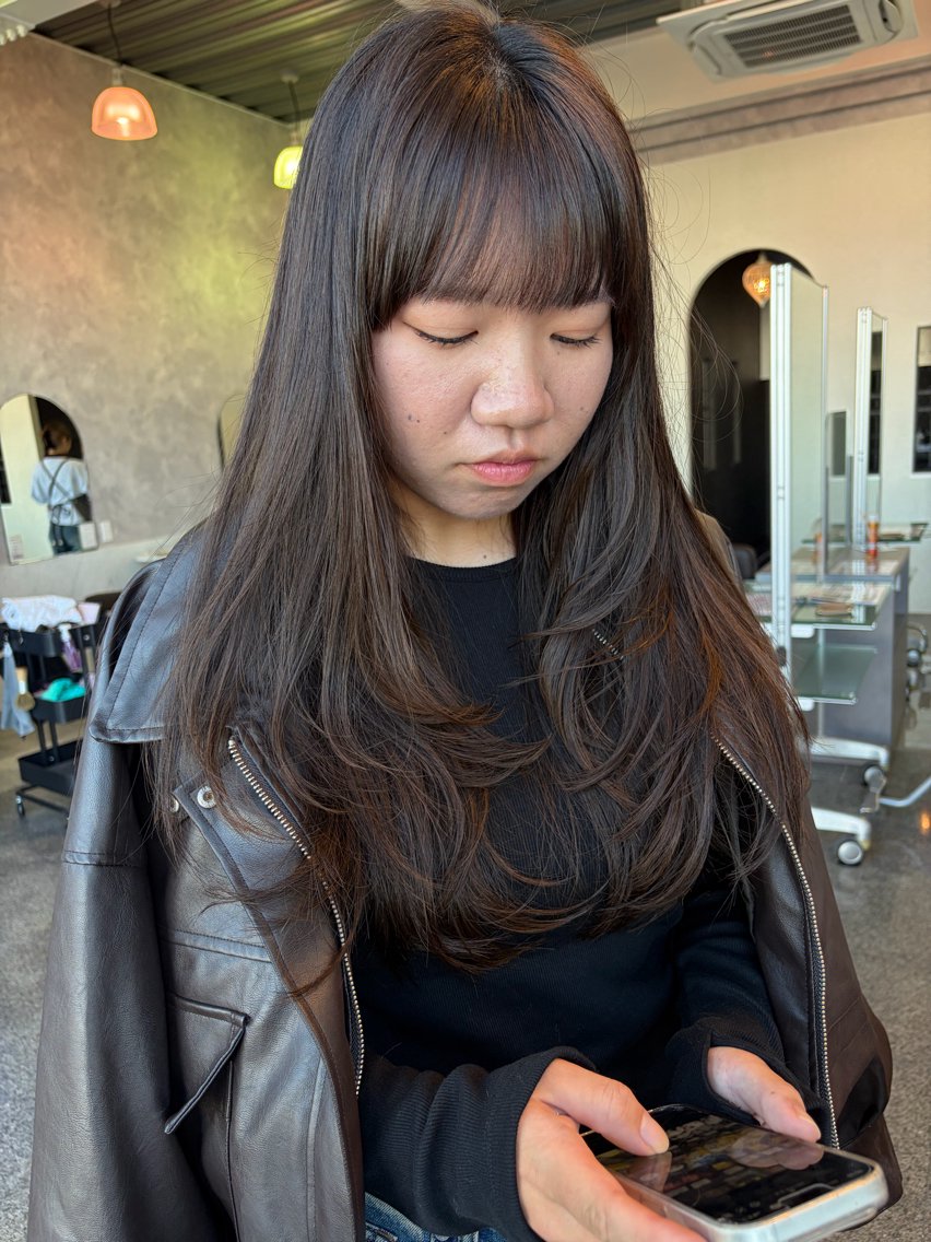 ロング ハイレイヤー 韓国風ヘア レイヤーカット カット Oopsレイヤー 加藤澄都のヘアスタイル