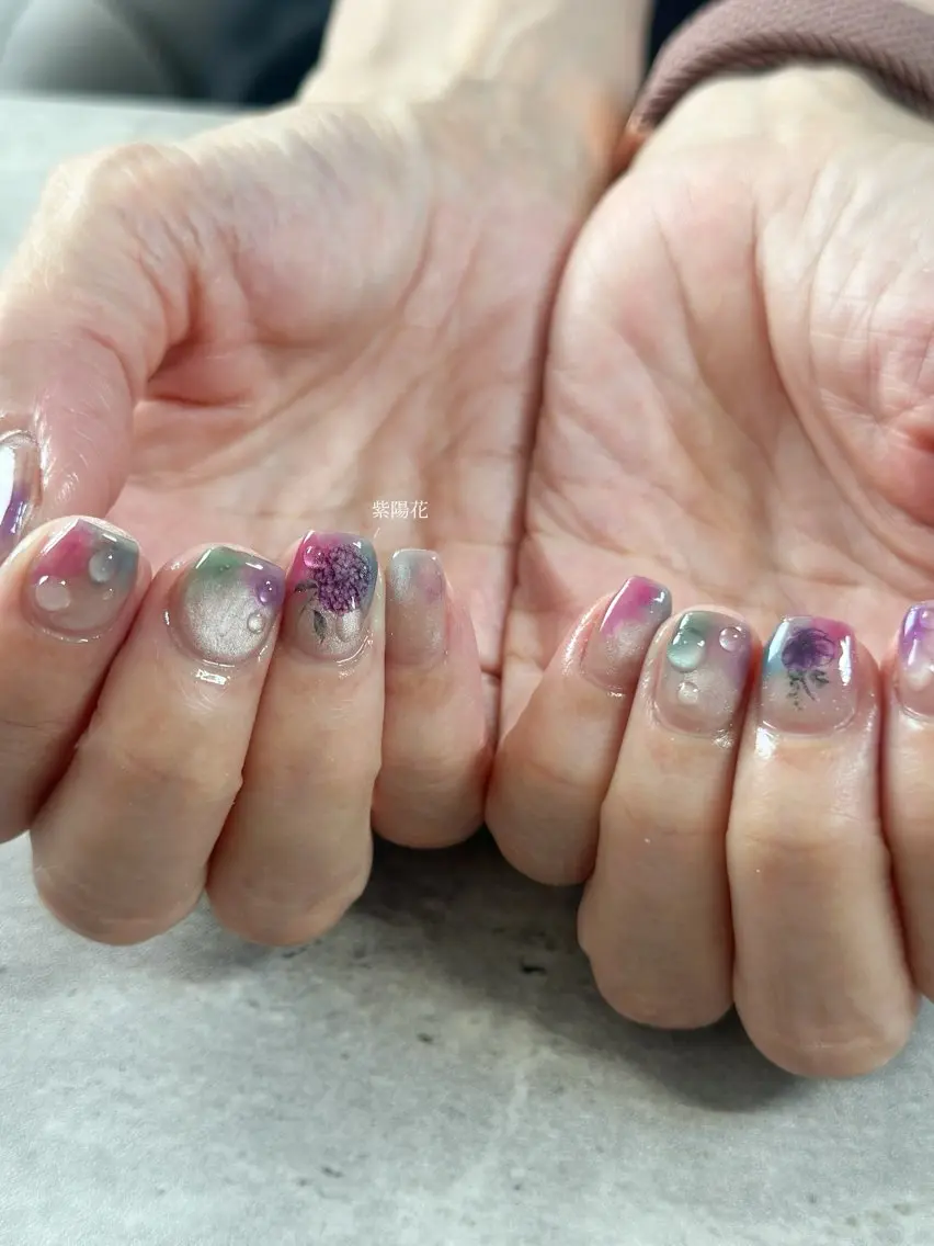 ネイル ハンドネイル One's Nail Roomのネイルデザイン
