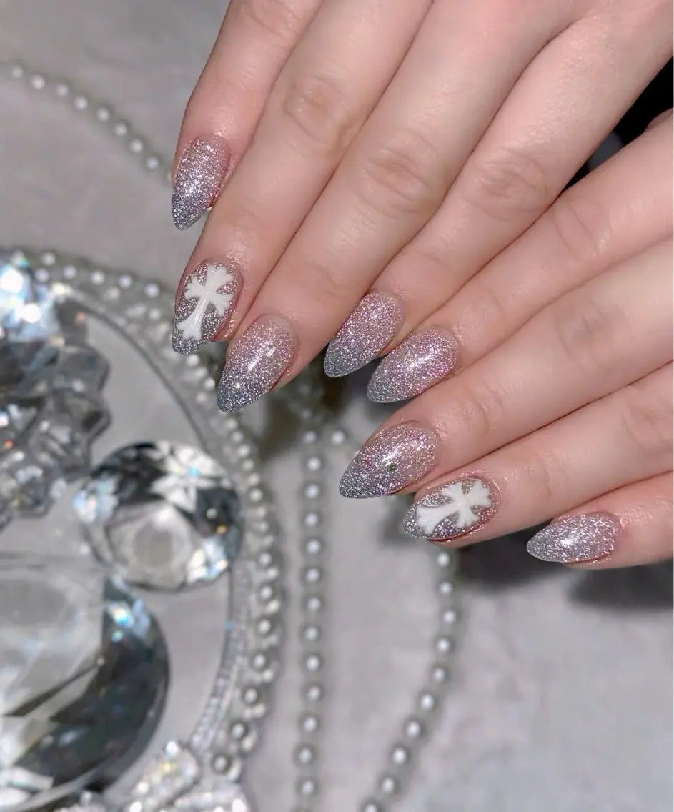 ネイル キラキラネイル マグネットネイル ぷっくりネイル 春ネイル ワンホンネイル ハンドネイル Candy Nailのネイルデザイン