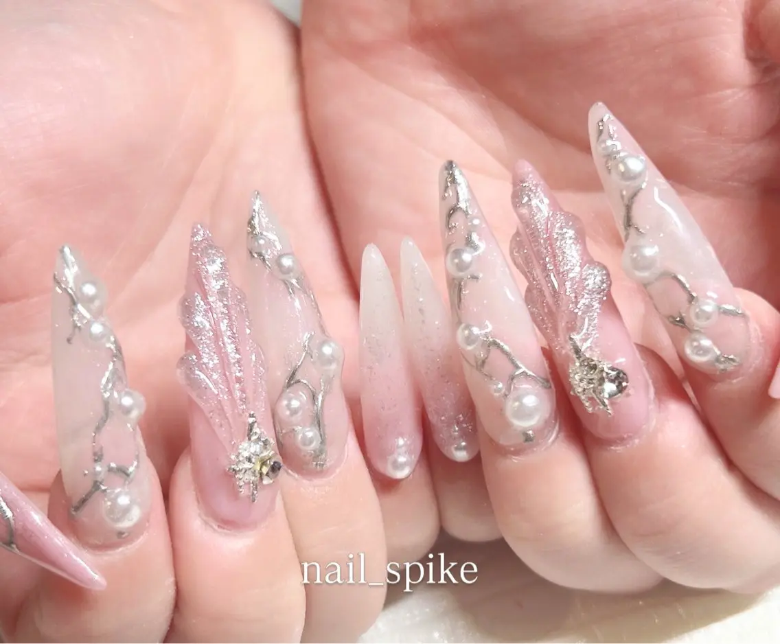 ネイル ハンドネイル nail spikeのネイルデザイン