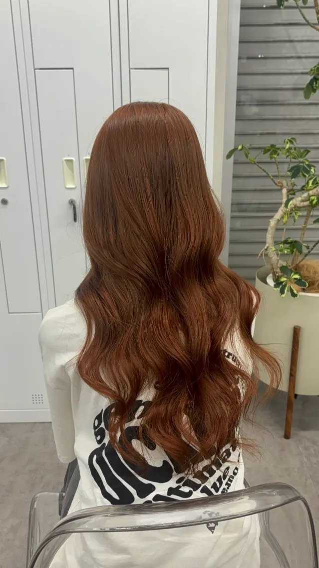 ロング 長谷川 日南のヘアスタイル
